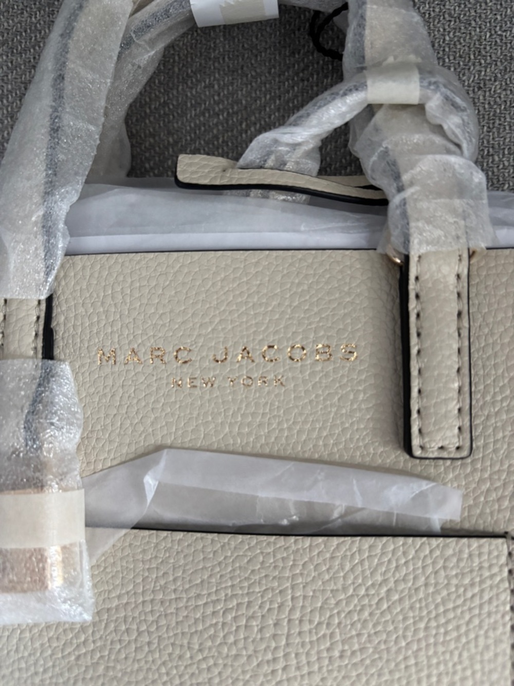 Marc Jacobs Micro Leather Tote - Picture 3 of 6